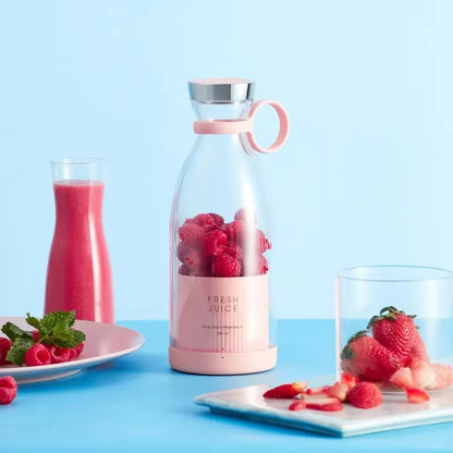 Portable Mini Fruit Blender– Fresh Smoothies Anytime, Anywhere